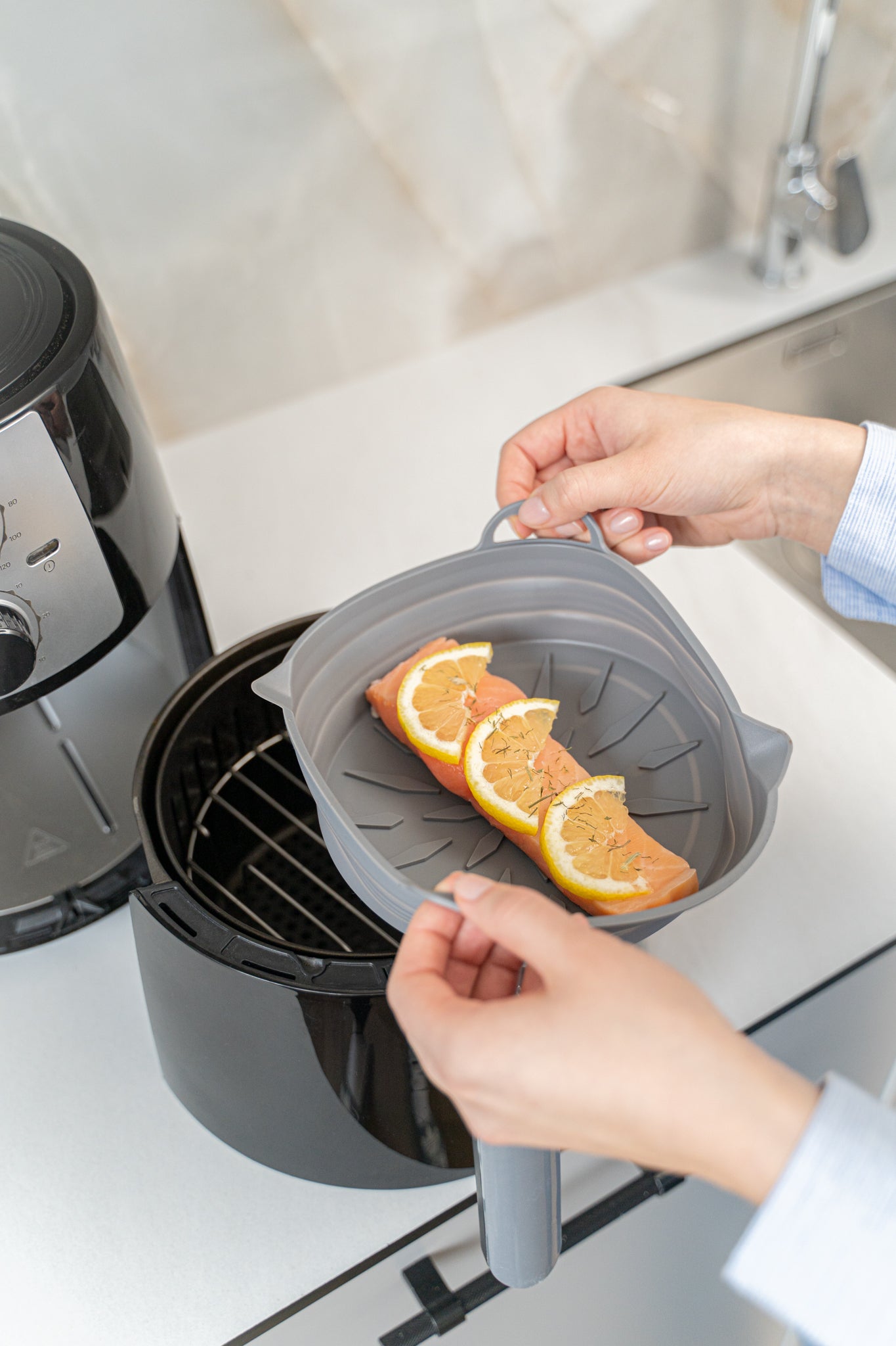 Kepimo forma karšto oro gruzdintuvei - kvadratinė