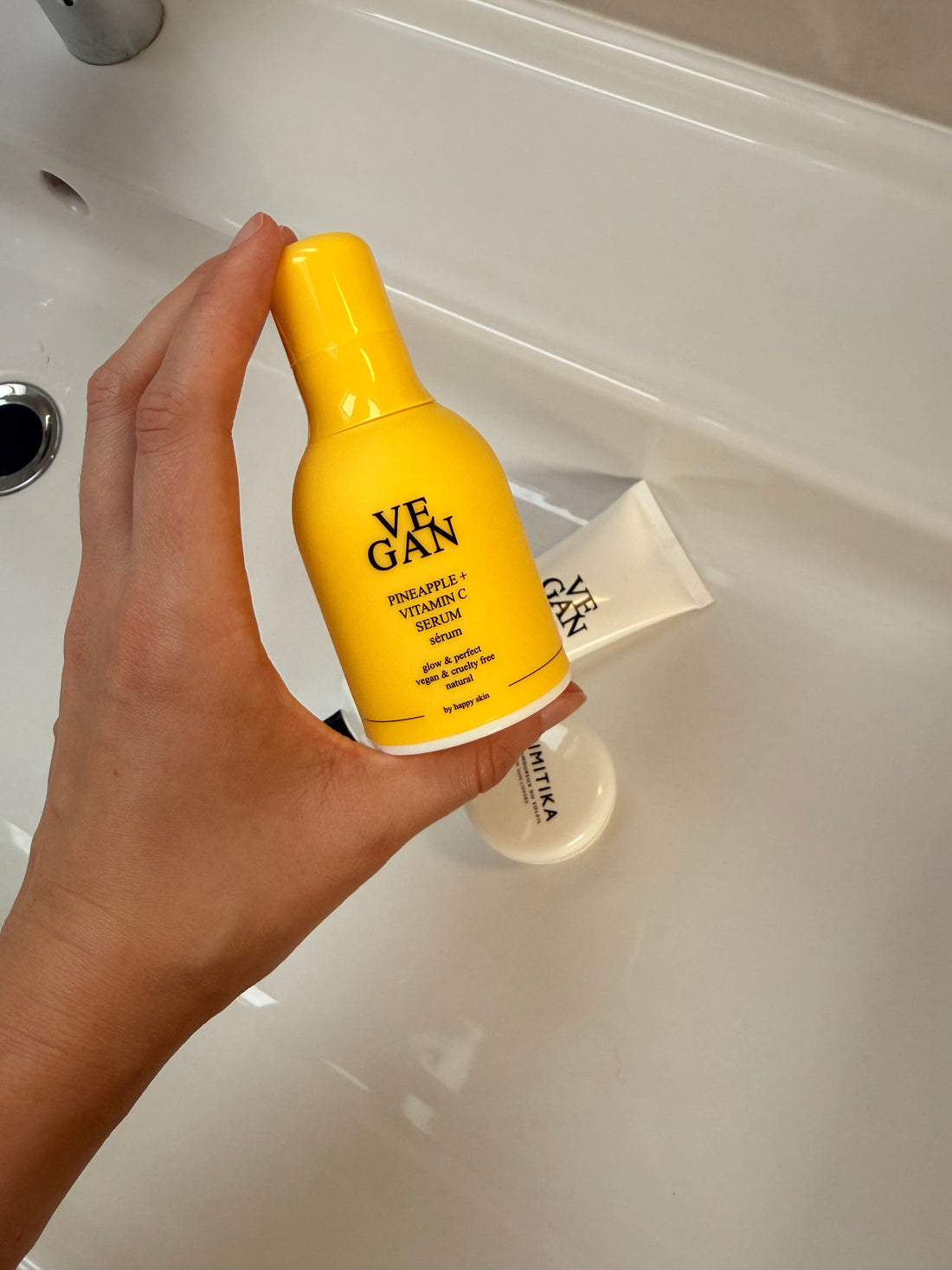 Vegan Pineapple + Vitamin C Serum Serumas